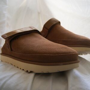 Women’s brown UGG clogs-never worn.